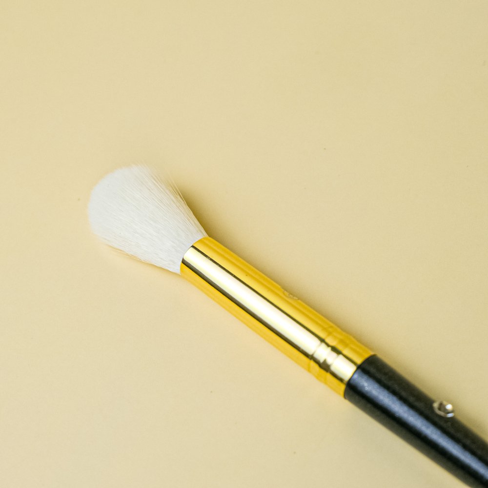 Highlighting Brush - CJP Beauty