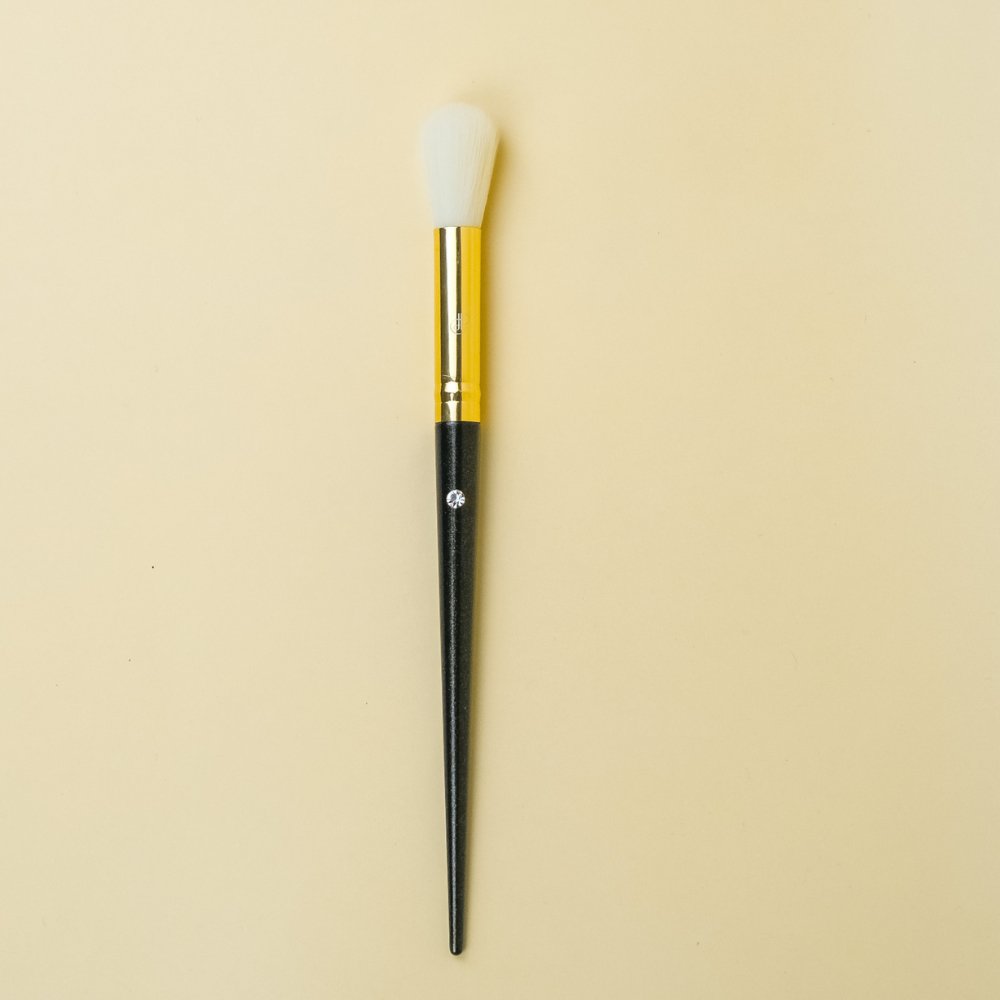 Highlighting Brush - CJP Beauty