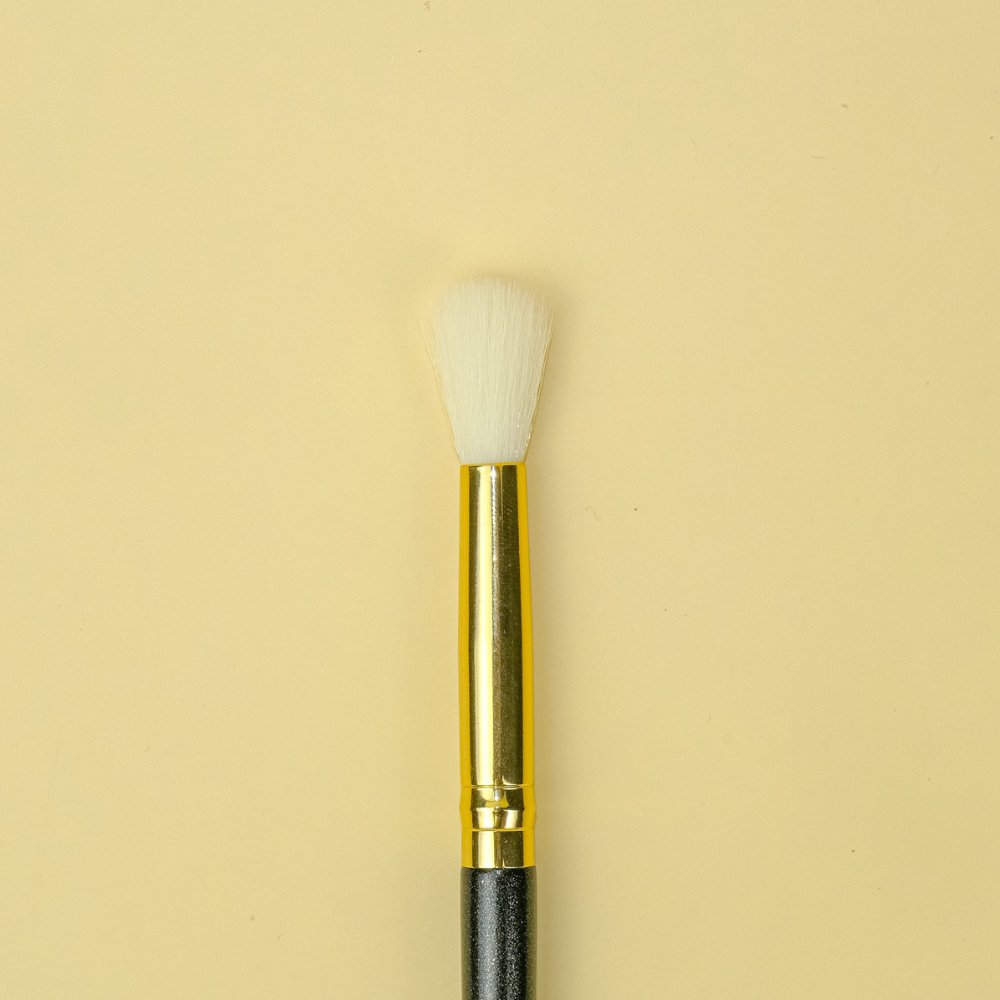 Medium Blending Brush - CJP Beauty