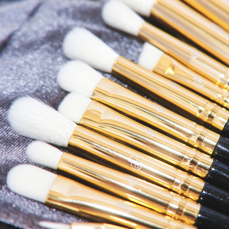 Flat Eyeshadow Brush