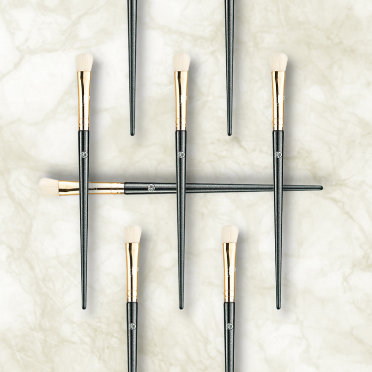 Diamond in the Rough 18pc Eye & Face Brush Set